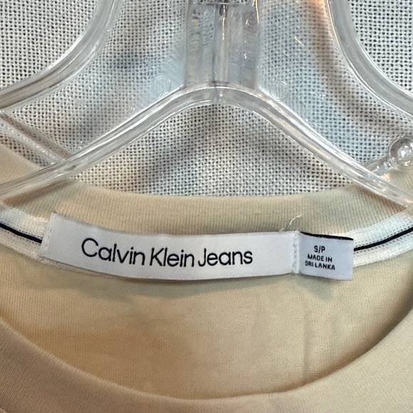 Calvin Klein Jeans Short Sleeve Crewneck T-Shirt in Light Beige - Picture 2 of 3